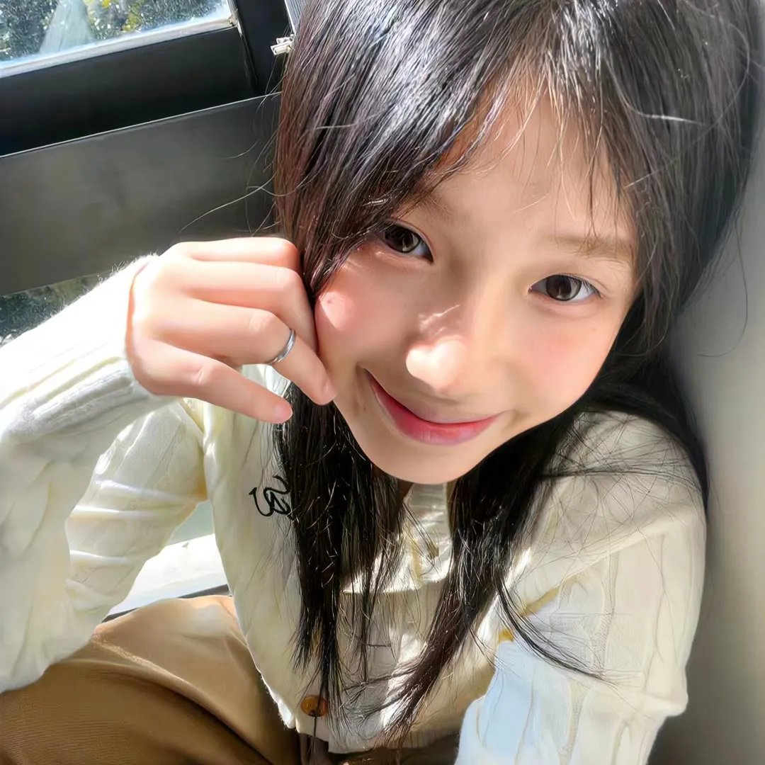 麻烦中的女人封面
